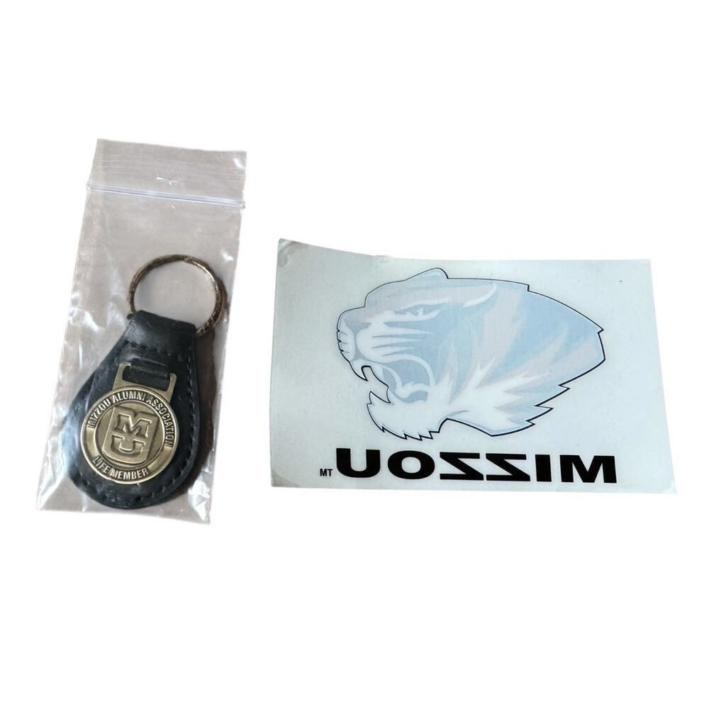 Mizzou Alumni Association Lifetime Member Keychain Tiger Decal Lot Missouri NOS